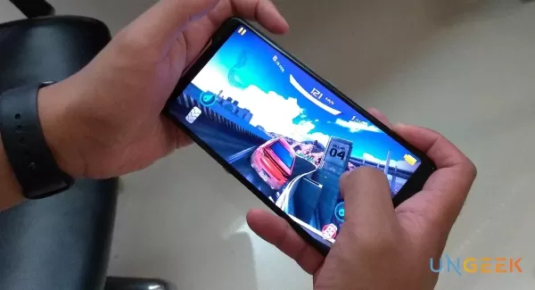 ZenFone 5 Test Shot of ROG Phone Sneak Peek Taiwan
