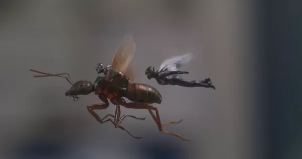 Ant-Man and the Wasp Ready to Fight