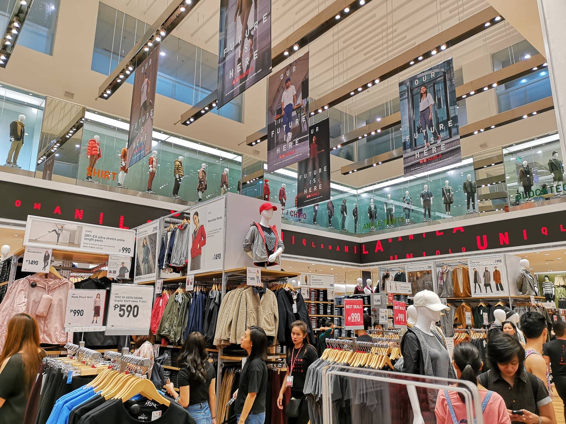 Nope that's not an Anime shop, that's the Uniqlo Manila Flagship Store