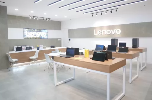 Lenovo Service Center interior