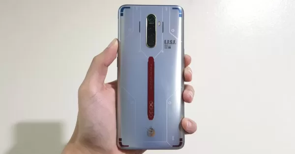 oppo_reno_ace_gundam_edition_ungeek_unboxing_image1