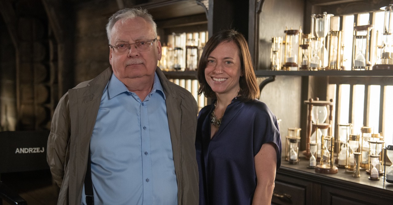 Netflix featurette highlights Witcher author Andrzej Sapkowski's visit ...