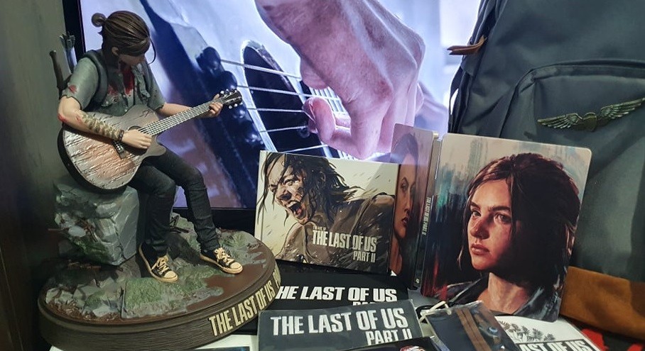Unboxing The Last of Us Part 2 'Ellie Edition