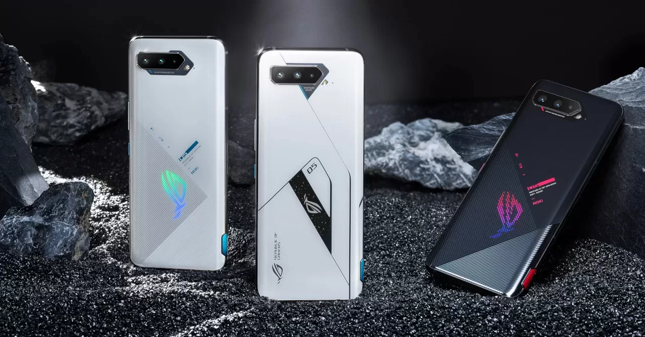 ROG Phone5」16GB/256GB ストームホワイト（ASUS announces ROG Phone  