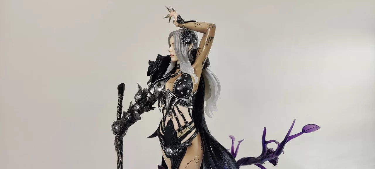 Black Desert Dark Knight figure