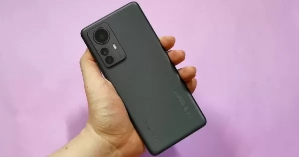 UnGeek_Xiaomi 12 Pro Cover Photo
