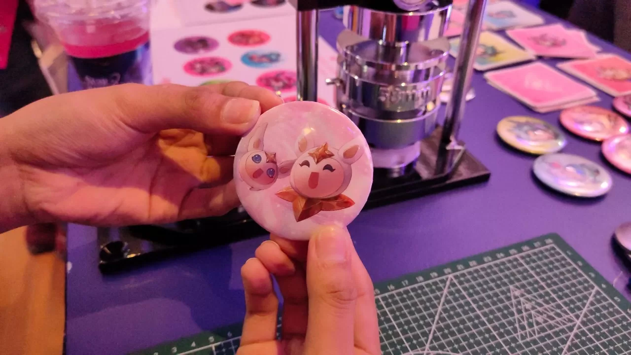 Star Guardian Art School Pins