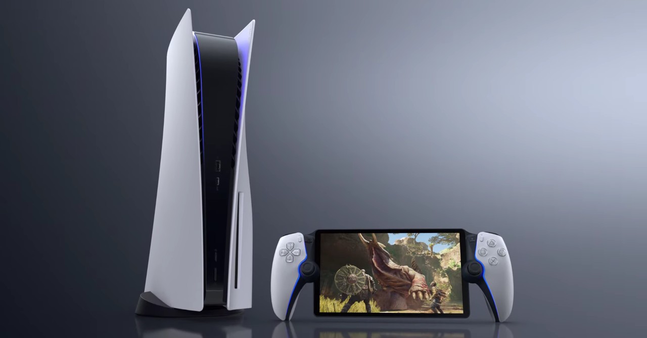 PlayStation unveils the 'Project Q' Remote Play handheld and PS5 ...