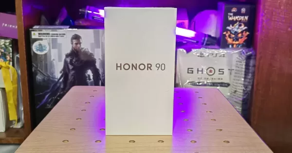 UnGeek_Honor 90 5G Cover Image 1