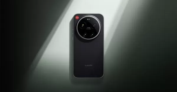 Leitzphone_Keyvisual_hand_1920x1440px_PIM_Press