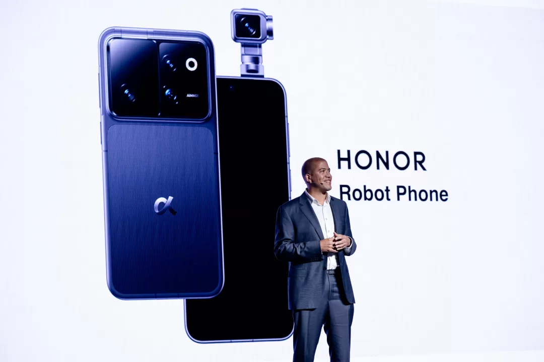 HONOR unveils the Robot Phone, featuring a camera system combining AI tech with robot-grade motion