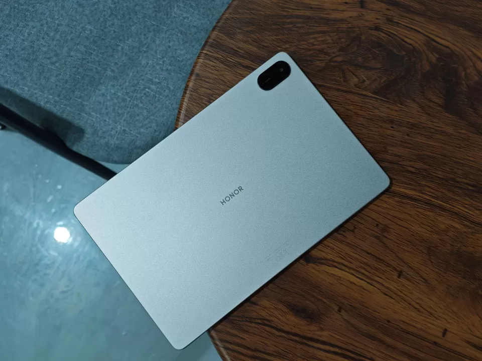 HONOR Pad X8b Review | Geek Lifestyle