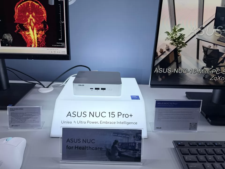 ASUS highlights AI-powered open platform lineup at the ExpertBook Ultra launch event in the Philippines